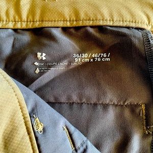 Under Armour golf pants
